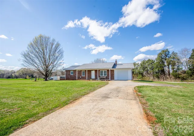 3rd image of 2890 Hobson Rd, Cleveland, NC 27013 | MLS# 4416213