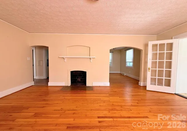 3rd image of 1351 S Aspen St, Lincolnton, NC 28092 | MLS# 4416224