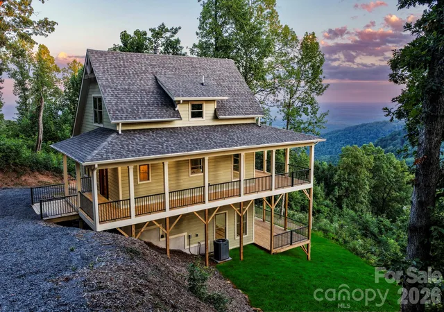 Photo 3 of Single family home for sale at 2272 Pinnacle Pkwy, Union Mills, NC 28167 | MLS# 4416239 | Listing updated on 2026-08-21