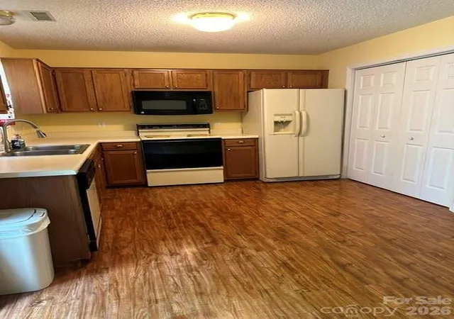 4th image of 1535 20Th Ave Ne, Hickory, NC 28601 | MLS# 4416241