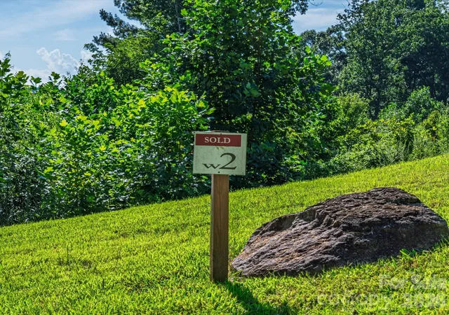 4th image of 52 Lemongrass Trl, Hendersonville, NC 28791 | MLS# 4416258