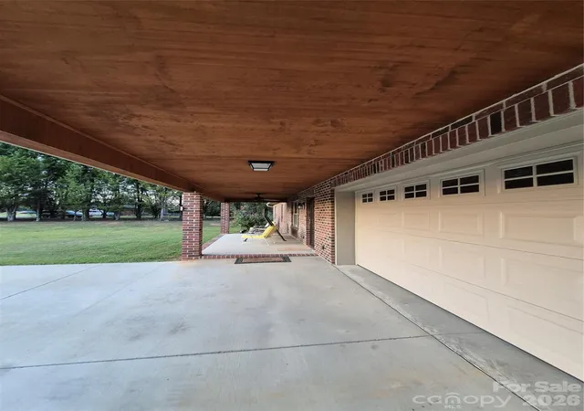 Photo 4 of Single family home for sale at 2306 Buffalo Shls Rd, Lincolnton, NC 28092 | MLS# 4416262 | Listing updated on 2026-09-13