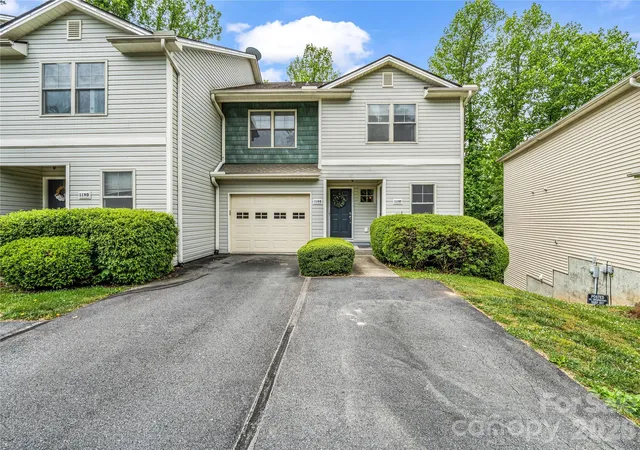 Listing Photo 3 - Condo for sale in building located at 119 Downing Park Ct, Brevard, NC 28712 - Unit #E