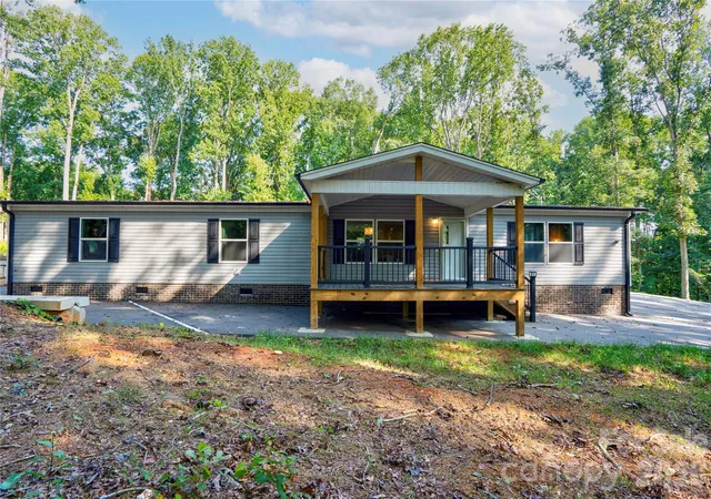 1st image of 737 Pleasantdale Dr, Shelby, NC 28150 | MLS# 4416272