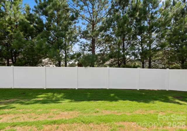 Photo 3 of Single family home for sale at 2035 Pinyon Ln, Lancaster, SC 29720 | MLS# 4416284 | Listing updated on 2026-10-07