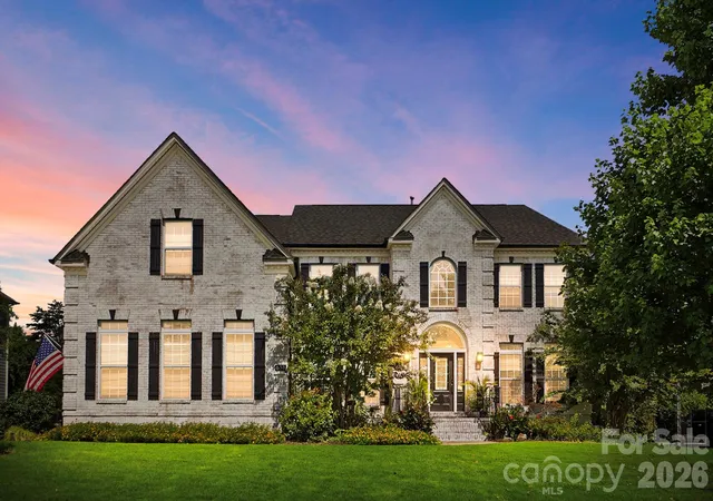 Photo 1 of Mansion for sale at 638 Reliance Ct, Fort Mill, SC 29708 | MLS# 4416296 | Listing updated on 2026-09-15