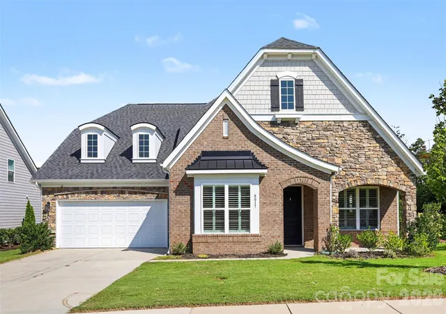 Photo 1 of Single family home for sale at 8017 Crk Park Dr, Denver, NC 28037 | MLS# 4416308 | Listing updated on 2026-09-29