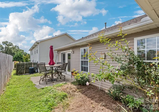 Photo 4 of Condo for sale at 156 Chesire Way, Fletcher, NC 28732 | MLS# 4416313 | Listing updated on 2026-09-05