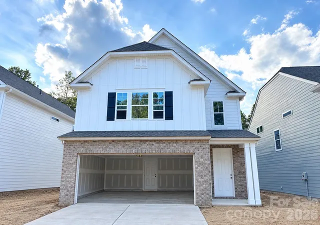 Single family home for sale at 13135 Foxberry Rd, Charlotte, NC 28213 | MLS# 4416339 | Listing updated on 2026-10-05