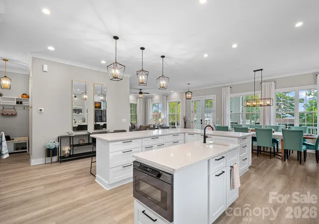 4th image of 135 Surfside Ln, Mooresville, NC 28117 | MLS# 4416350