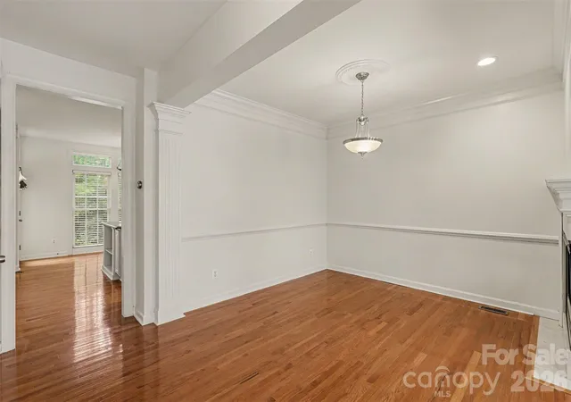 5th image of 3251 Luke Crossing Dr, Charlotte, NC 28226 | MLS# 4416359
