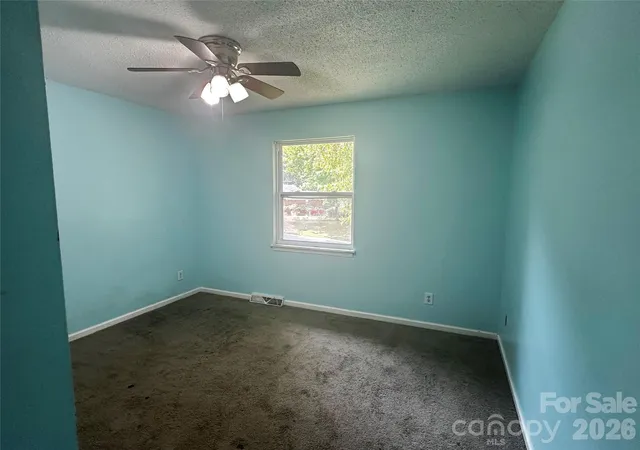Photo 4 of Single family home for sale at 9607 Barkridge Rd, Mint Hill, NC 28227 | MLS# 4416363 | Listing updated on 2026-10-15