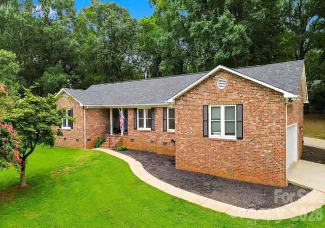 image of 2304 Eden Ter, Rock Hill, SC 29730 | MLS# 4416366