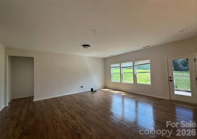 Photo 5 of Single family home for sale at 223 Old Harbor Dr, Mount Gilead, NC 27306 | MLS# 4416375 | Listing updated on 2026-08-22