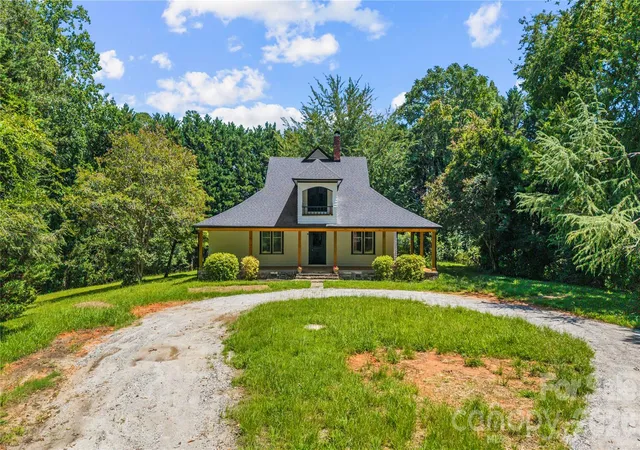 2nd image of 103 Hyde Ave, Tryon, NC 28782 | MLS# 4416378