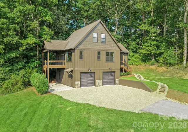 3rd image of 340 Porter Creek Dr, Franklin, NC 28734 | MLS# 4416379