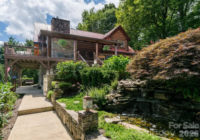 Photo 3 of Single family home for sale at 95 Splendor Ridge, Waynesville, NC 28785 | MLS# 4416384 | Listing updated on 2026-09-27