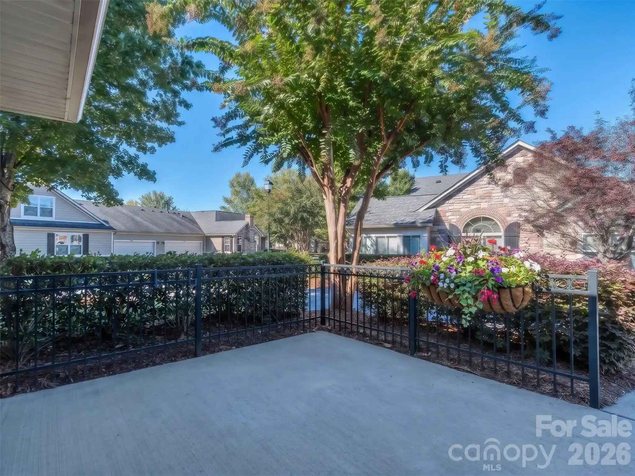 Listing Photo 2 - Condo for sale in 776 Ledgestone Ct located at 776 Ledgestone Ct, Fort Mill, SC 29708 - Unit 776 Ledgestone Ct