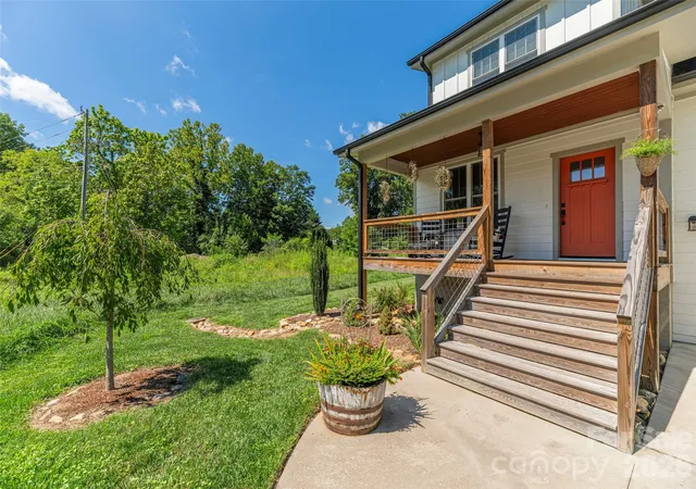 2nd image of 249 Flat Creek Rd, Black Mountain, NC 28711 | MLS# 4416411