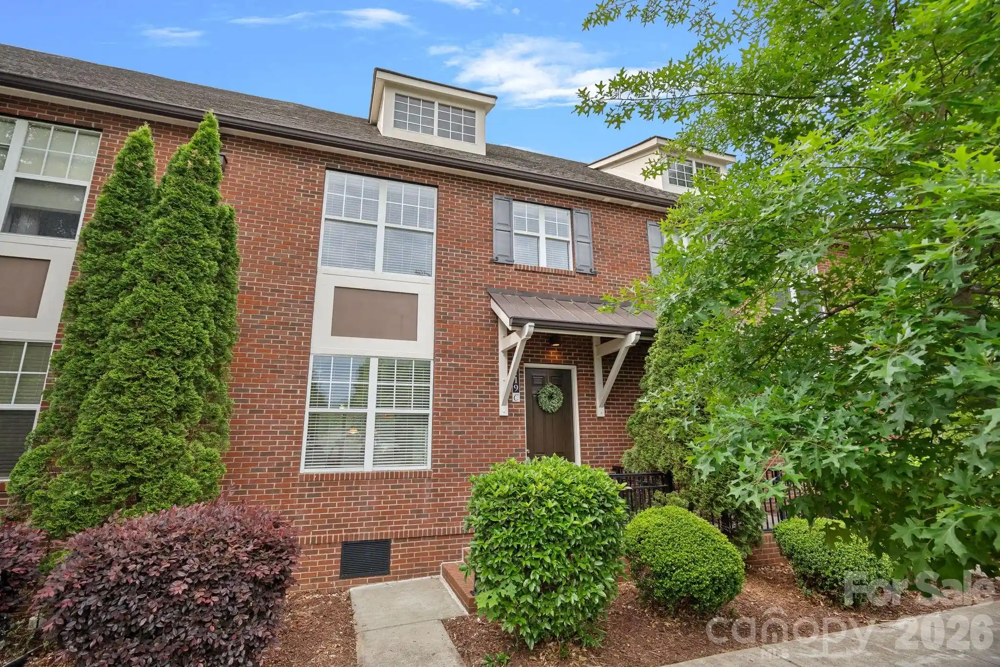 Listing Photo 2 - Condo for sale in 119 Steinbeck Wy located at 119 Steinbeck Wy, Mooresville, NC 28117 - Unit 119 Steinbeck Way