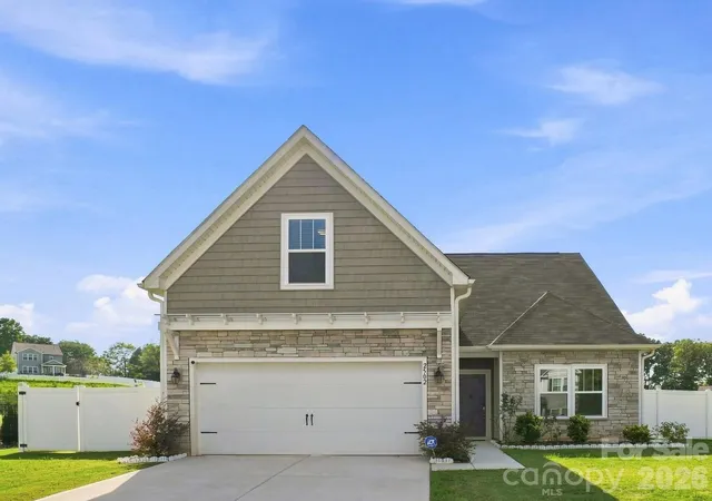 Photo 1 of Single family home for sale at 2502 Waverly Dr, Monroe, NC 28112 | MLS# 4416414 | Listing updated on 2026-09-24