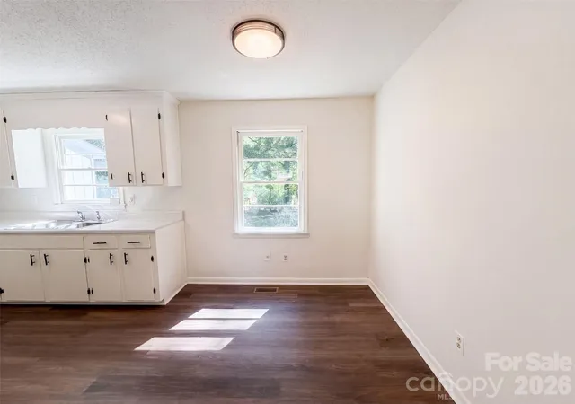 2nd image of 107 Autumn Pl, York, SC 29745 | MLS# 4416444