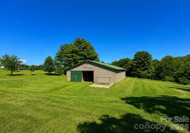 Photo 20 of Single family home for sale at 337 Liberty Grv Church Rd, Taylorsville, NC 28681 | MLS# 4416445 | Listing updated on 2026-09-05
