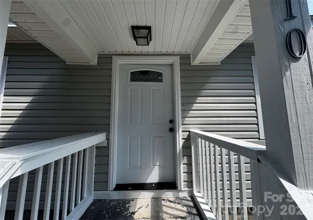 2nd image of 510 E Peachtree St, Dallas, NC 28034 | MLS# 4416454