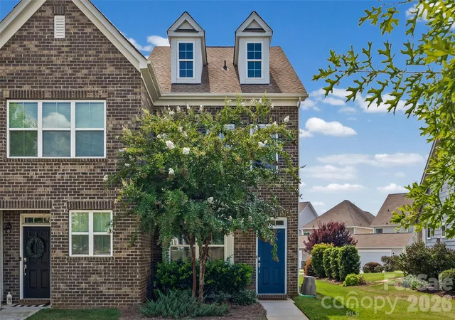 image of 11451 Red Rust Ln, Charlotte, NC 28277 | MLS# 4416474