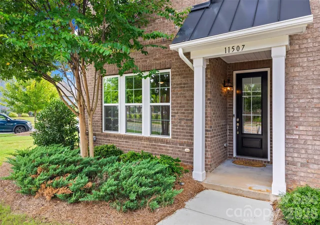 Photo 2 of Townhouse for sale at 11507 Red Rust Ln, Charlotte, NC 28277 | MLS# 4416483 | Listing updated on 2026-10-20