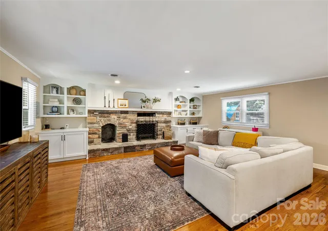 image of 213 Dogwood Dr, Mount Holly, NC 28120 | MLS# 4416492