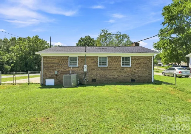 21st image of 411 E Tennessee Ave, Bessemer City, NC 28016 | MLS# 4416494