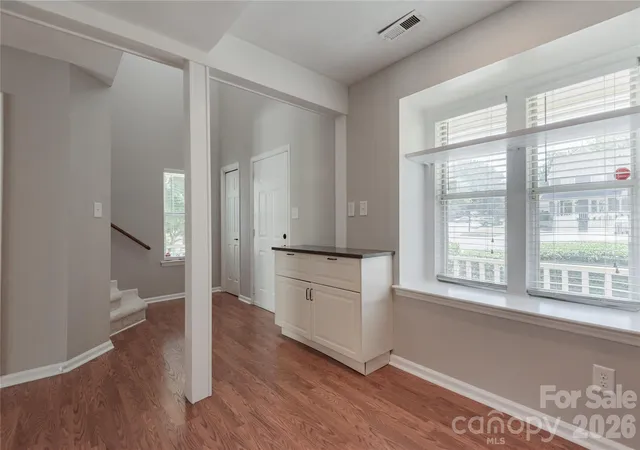 5th image of 2744 Von Thuringer Ct, Charlotte, NC 28210 | MLS# 4416507