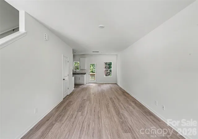 Photo 2 of Single family home for sale at 423 Rocky Brk Rd, Shelby, NC 28150 | MLS# 4416542 | Listing updated on 2026-10-27