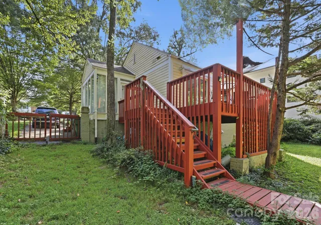 Photo 4 of Land for sale at 2316 Kingsbury Dr, Charlotte, NC 28205 | MLS# 4416548 | Listing updated on 2026-10-05