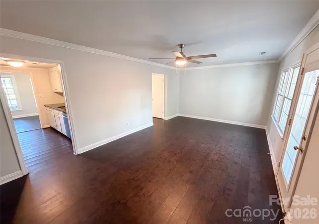 Photo 3 of Townhouse for sale at 8042 Regent Park Ln, Charlotte, NC 28210 | MLS# 4416558 | Listing updated on 2026-09-17