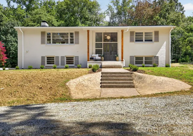 1st image of 2532 Sam Newell Rd, Matthews, NC 28105 | MLS# 4416566