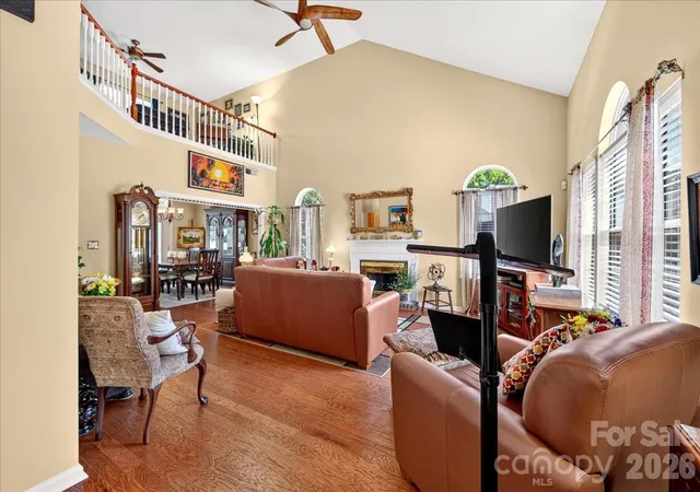 Photo 3 of Single family home for sale at 3508 Mallard Cove Ct, Charlotte, NC 28269 | MLS# 4416576 | Listing updated on 2026-08-29