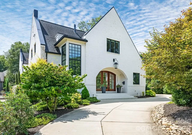 1st image of 1202 Townes Rd, Charlotte, NC 28209 | MLS# 4416588