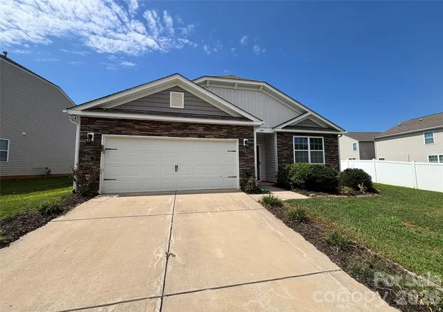 image of 6816 Pennyroyal Wy, Charlotte, NC 28216 | MLS# 4416598