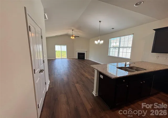 image of 6816 Pennyroyal Wy, Charlotte, NC 28216 | MLS# 4416598