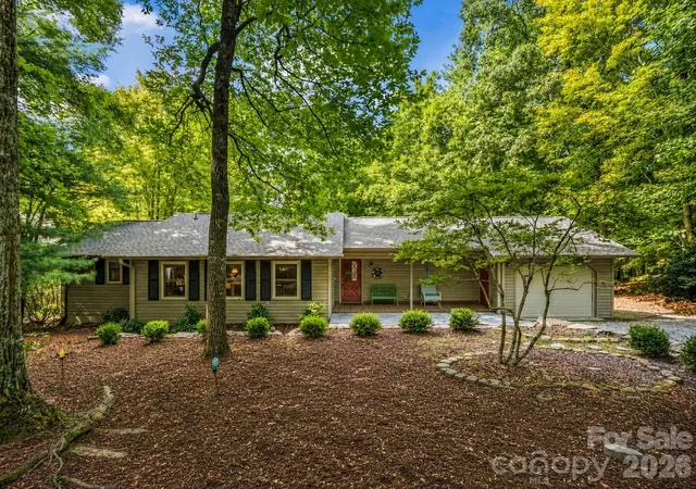 Photo 1 of Single family home for sale at 93 Guledisgonihi Ct, Brevard, NC 28712 | MLS# 4416603 | Listing updated on 2026-08-21