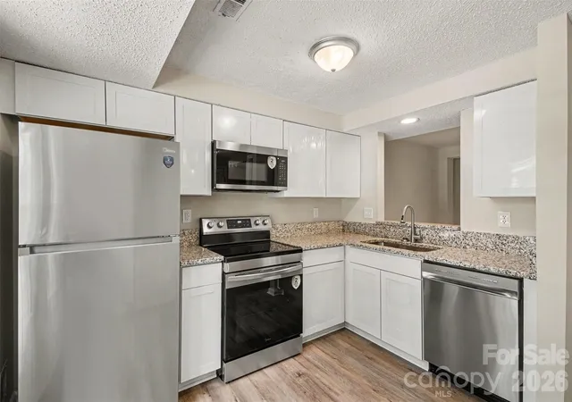 4th image of 5912 Bayswater Ln, Charlotte, NC 28212 | MLS# 4416604