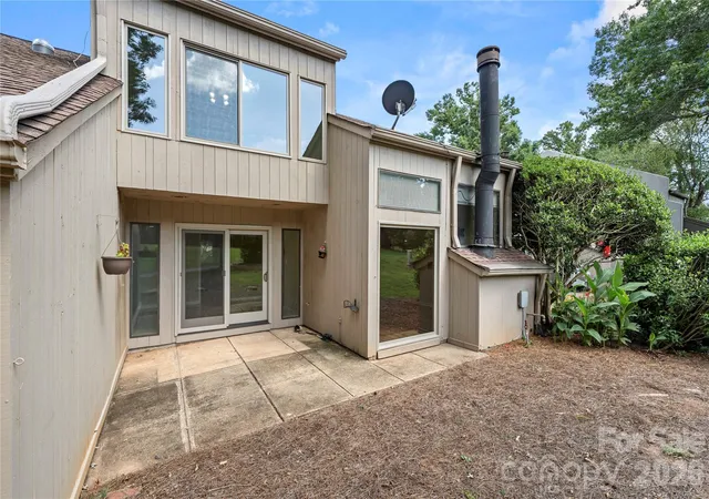 Photo 4 of Condo for sale at 102 Ridgeport Rd, Clover, SC 29710 | MLS# 4416607 | Listing updated on 2026-10-14