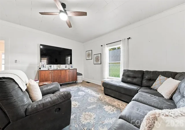 4th image of 213 Colombo St Nw, Valdese, NC 28690 | MLS# 4416609