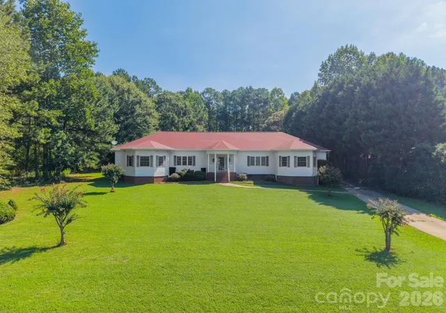 Photo 1 of Single family home for sale at 1673 Forest Ridge Dr, Stanley, NC 28164 | MLS# 4416622 | Listing updated on 2026-10-02