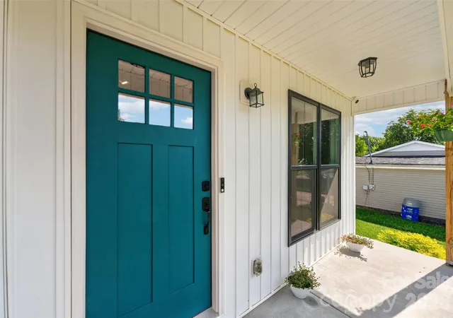 4th image of 2416 4Th Ave Nw, Hickory, NC 28601 | MLS# 4416625