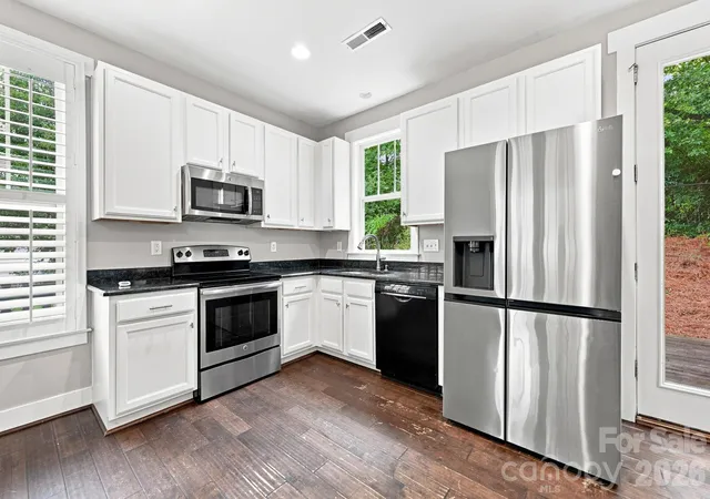 Photo 4 of Single family home for sale at 146 Mock Rd, Davidson, NC 28036 | MLS# 4416628 | Listing updated on 2026-09-28