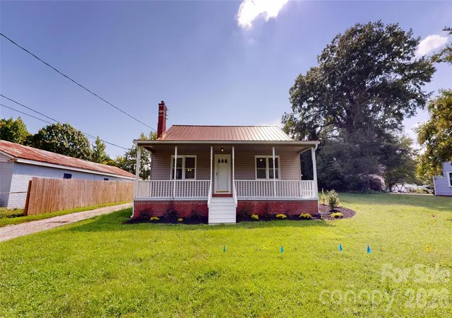 1st image of 2106 Statesville Hwy, Mooresville, NC 28115 | MLS# 4416635