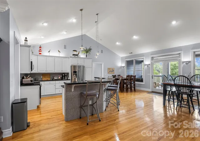 3rd image of 705 Waters Edge Dr, Nebo, NC 28761 | MLS# 4416637